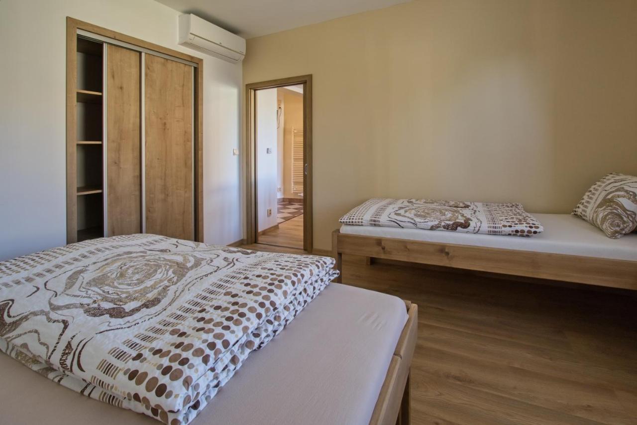 Apartmany Bejby Turnov Exterior foto